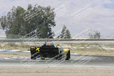 media/Jun-02-2024-CalClub SCCA (Sun) [[05fc656a50]]/Group 4/Qualifying/